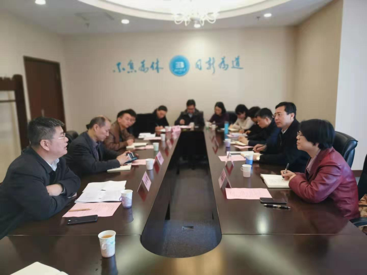 1553043596210093798.png 1553043596210093798.png